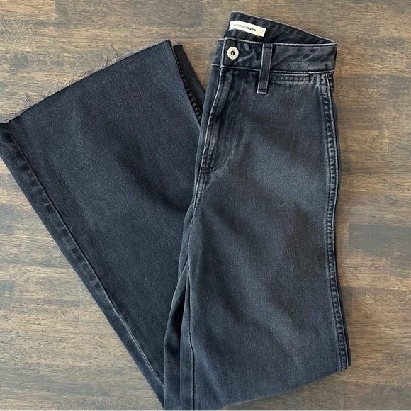 Studio R330 Rigid Wide Leg Black Jeans - Picture 3 of 6